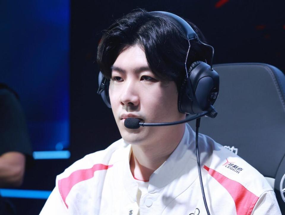 北部边境的 北部边境的