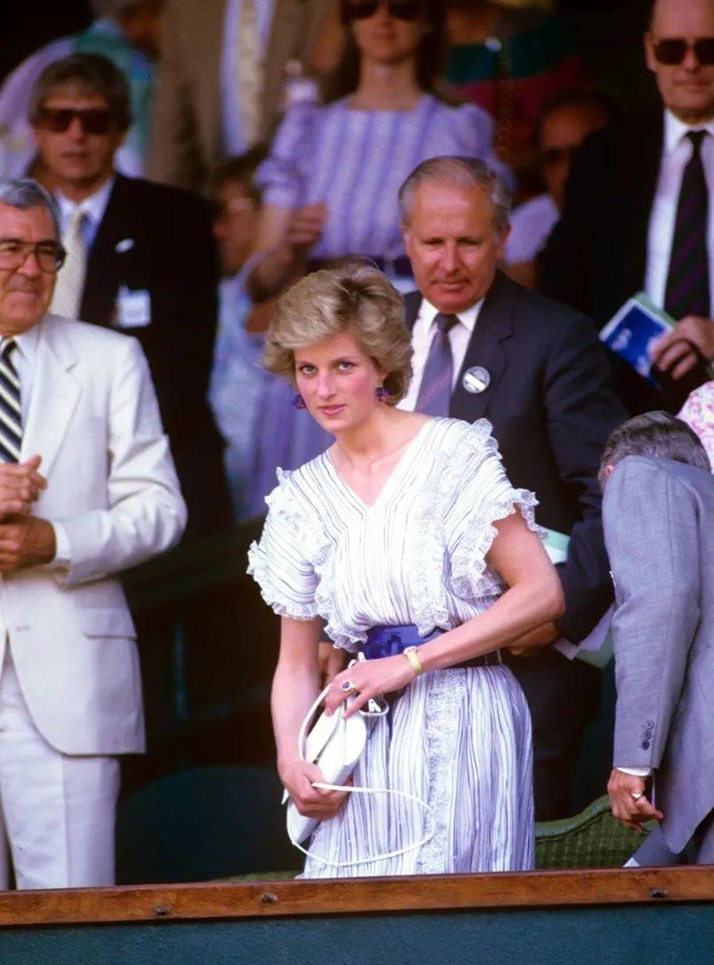 场缺乏有效 场缺乏有效