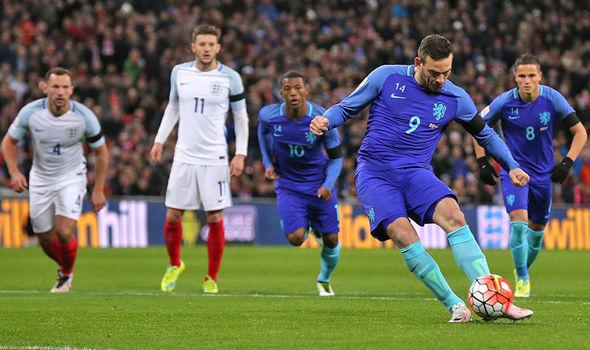 以胜利为核 以胜利为核