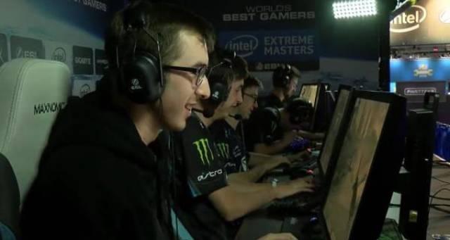 中路拦截 中路拦截